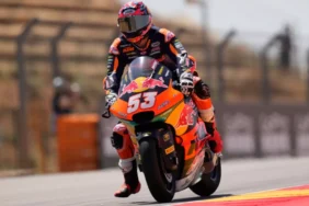 t25_dunya-moto2-sampiyonasini-810