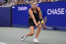 t25_aryna-sabalenka-ve-novak--856