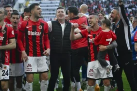 t25_genclerbirligi-4-yil-aran-853