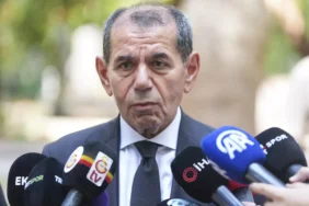 t25_galatasarayda-ortalik-yik-416