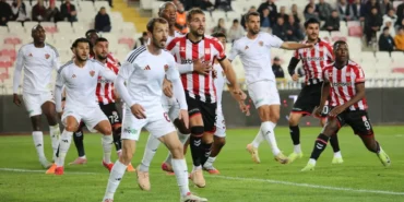 t25_sivasspor-evinde-hatayspo-404