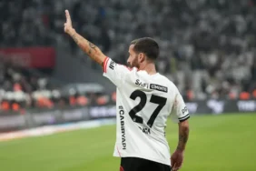 t25_benfica-rafa-silva-icin-e-726