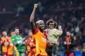 t25_victor-osimhen-galatasara-757