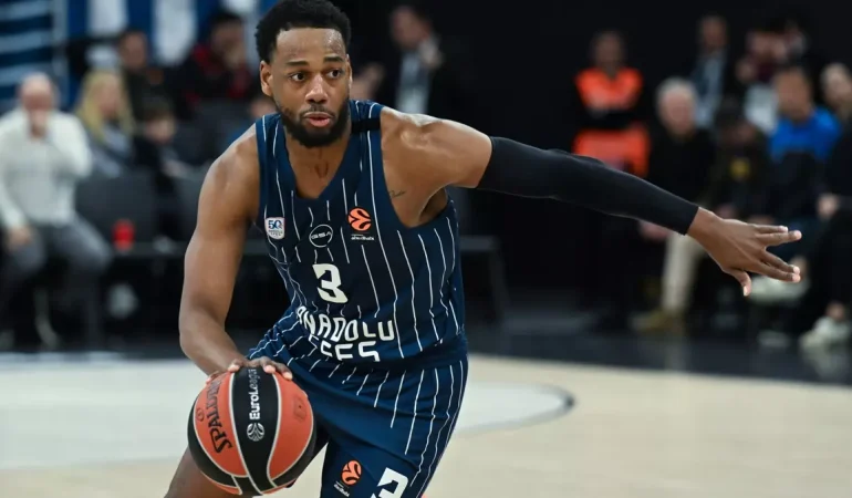 t25_anadolu-efes-sirbistan-de-952