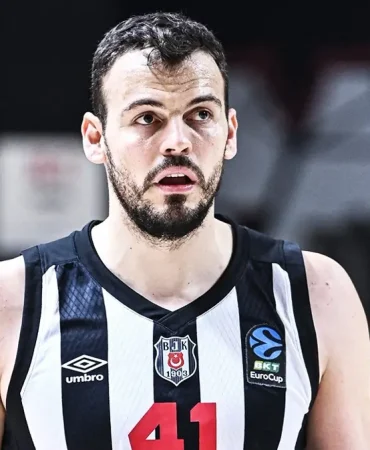 t25_besiktasta-ante-zizic-ame-756