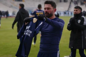 t25_eren-tozlu-kariyerinin-zi-818