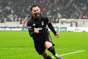 t25_orkun-kokcu-benficayi-pis-686