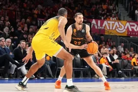 t25_galatasaray-yari-final-ic-145