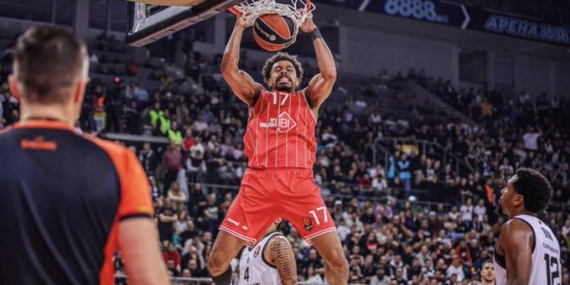Anadolu Efes, Collin Malcolm’u kadrosuna kattı