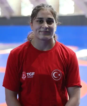 t25_milli-guresci-ozdenur-ozm-641