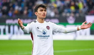 385x218-can-uzun-kimdir-can-uzun-kac-yasinda-nereli-1758272605718